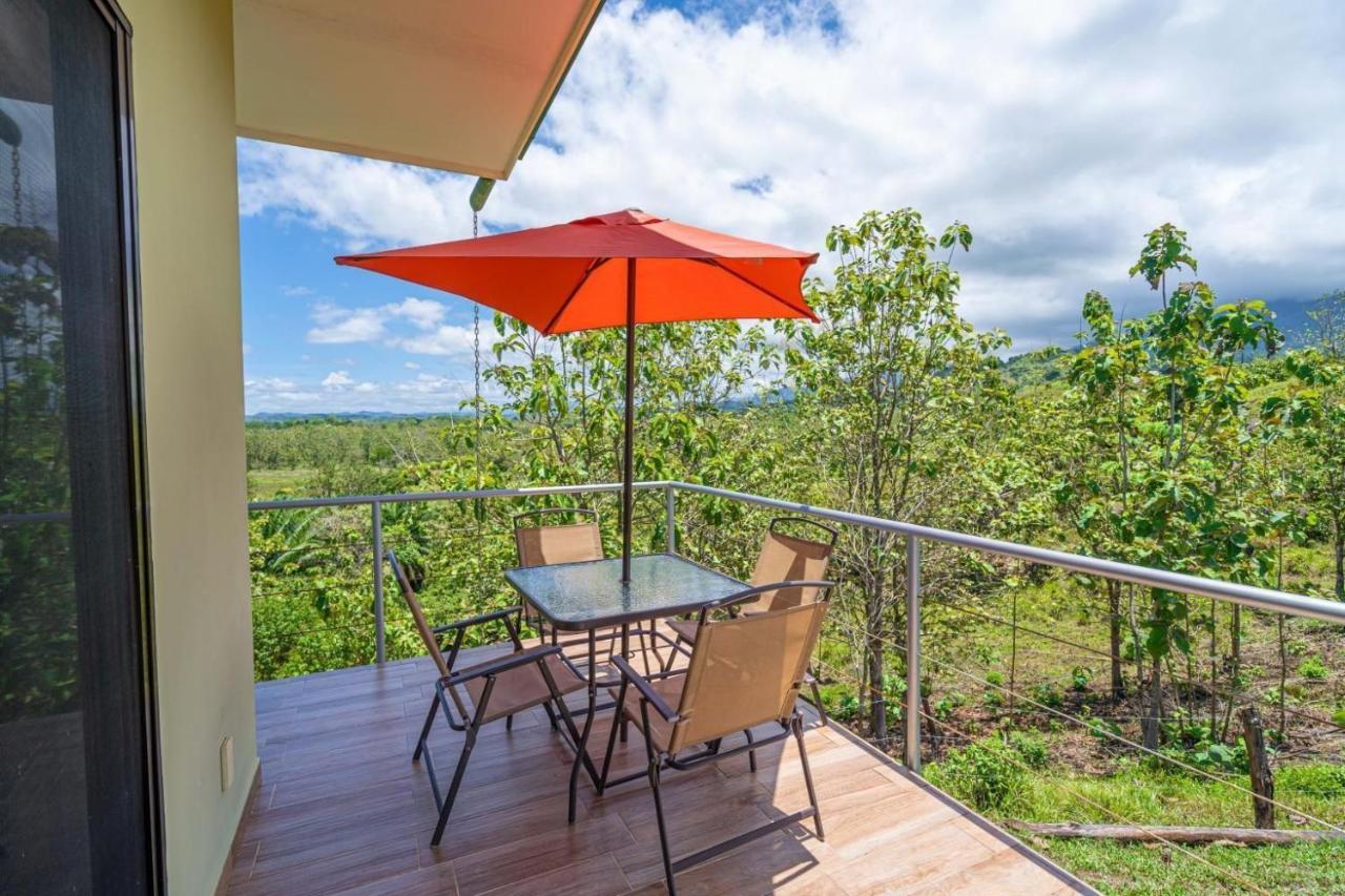 Villa Kiskadee - Beautiful Mountain Views With Private Pool Quepos Buitenkant foto